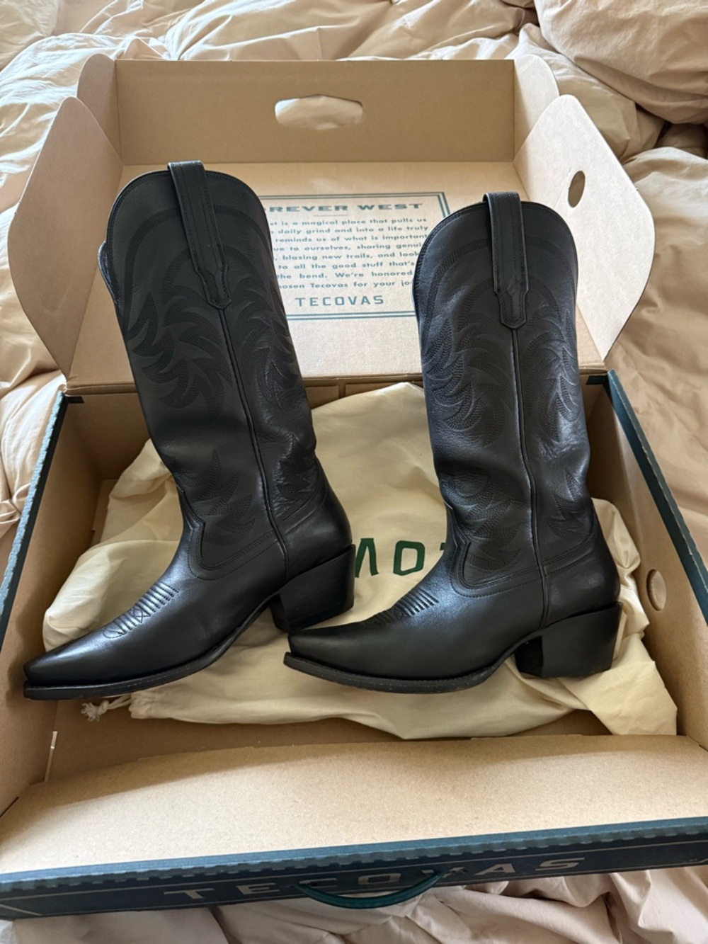 Tecovas Women's Black Leather Cowboy Boots The Annie Midnight - Picture 2 of 10